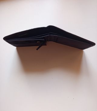 Billetera Benetton negra, nueva