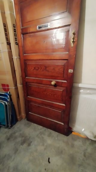Puerta madera antigua