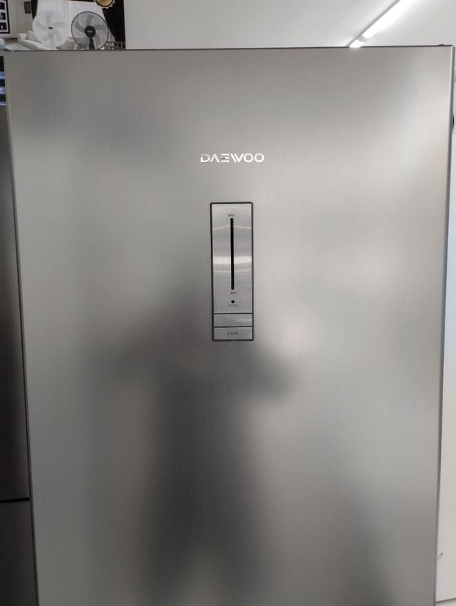 Nevera Daewoo - Acero inoxidable