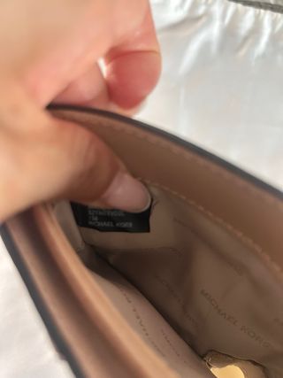 Cartera Michael Kors beige