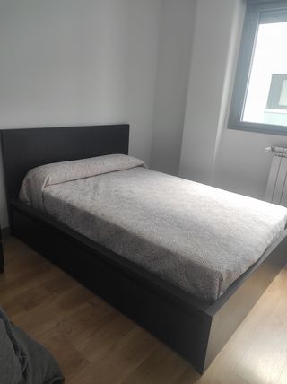 Dormitorio Ikea: Cama + Armario +Mesilla