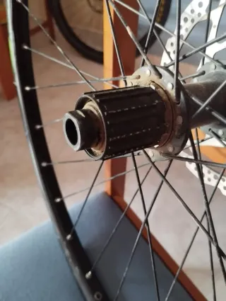 Rueda MTB 29" Boost usada