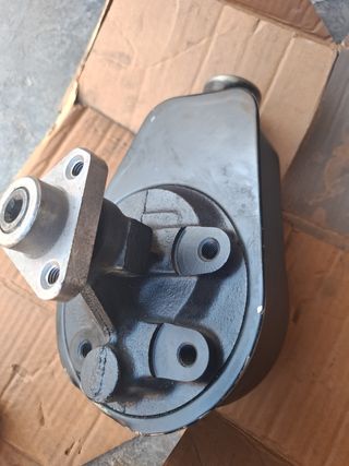 Ford Capri 2.8 bomba servo dirección