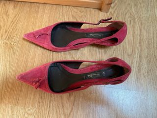 Zapato tacón Massimo Dutti rojo