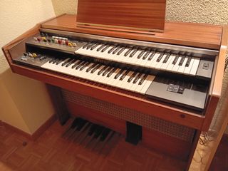 Yamaha Electone BK-5: Órgano electrónico