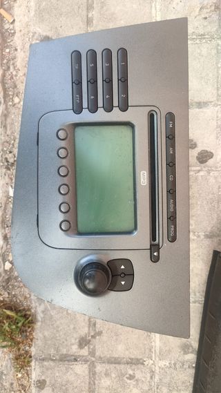 Radio Seat Leon original.