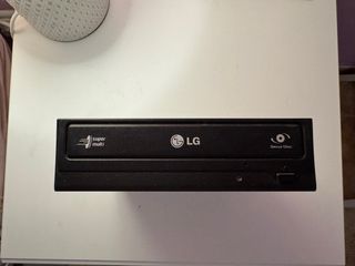 Componentes PC: placa base, RAM, fuente