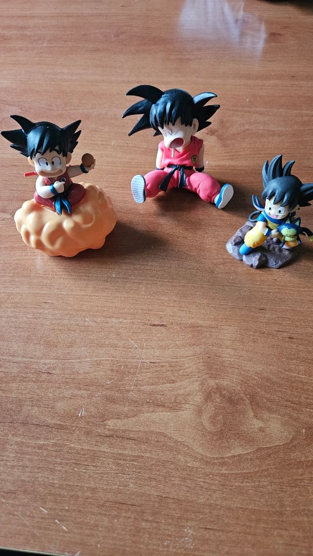3 Figuras Goku Dragon Ball Z ,nuevas