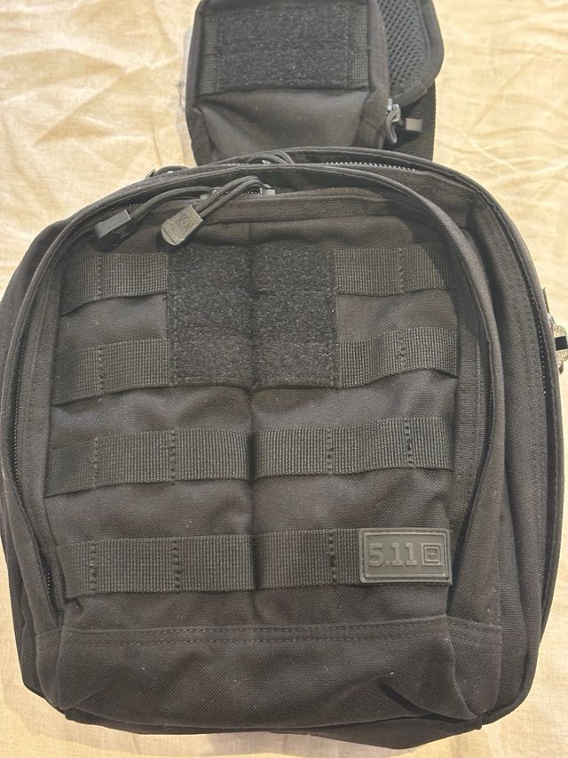 Mochila bandolera 5.11 RUSH MOAB 6 11L