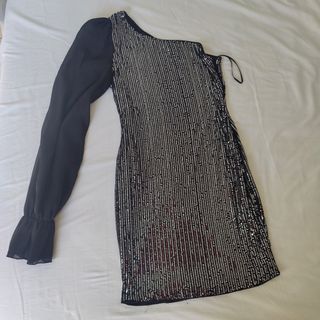 Vestido negro brillante lentejuelas