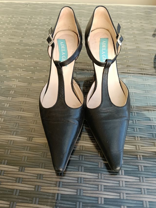 Zapatos ADELA GIL negros, tacón aguja