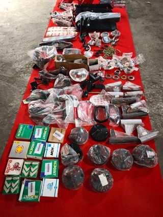 Se vende lote completo Derbi Nuevo antiguo stock 