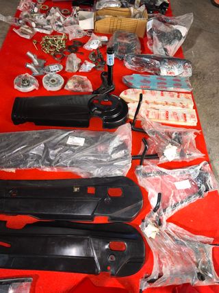 Se vende lote completo Derbi Nuevo antiguo stock 