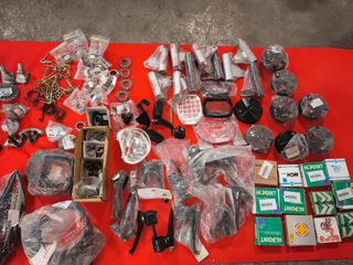 Se vende lote completo Derbi Nuevo antiguo stock 