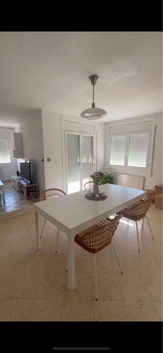 Mesa comedor blanca - madera