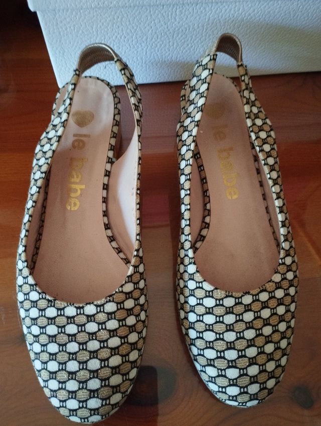 Zapatos Le Babe dorados, talla 38