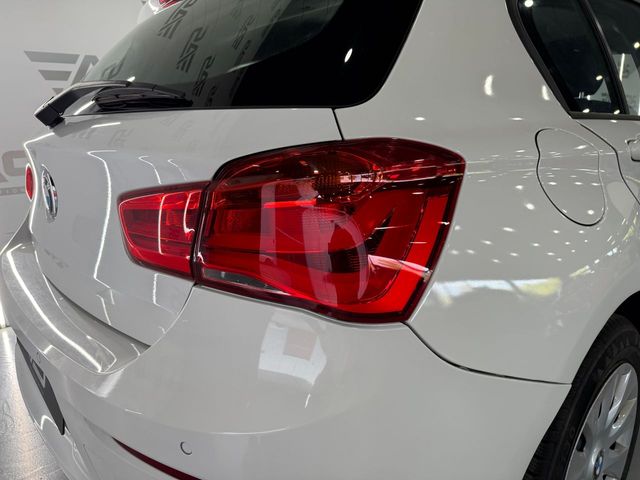 BMW Serie 1 118i - Automático