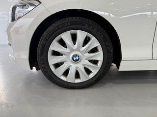 BMW Serie 1 118i - Automático