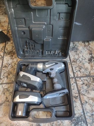 Taladro atornillador Mannesmann 18V