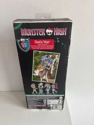 Caja Monster High Ghoulia Yelps