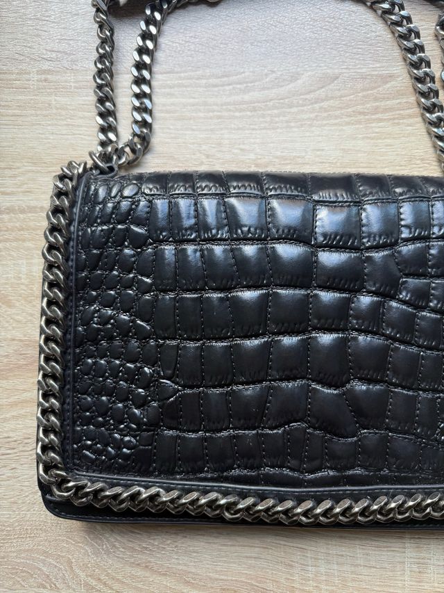Bolso Zara piel negra