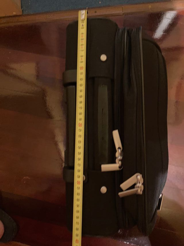 Maleta pequeña viaje negra