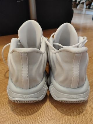Zapatillas Nike Giannis Immortality 4 Blancas