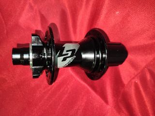 50% DTO Buje trasero 12x148mm BOOST