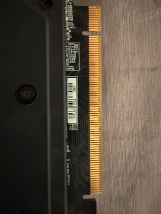Gráfica Gigabyte RTX 2060 