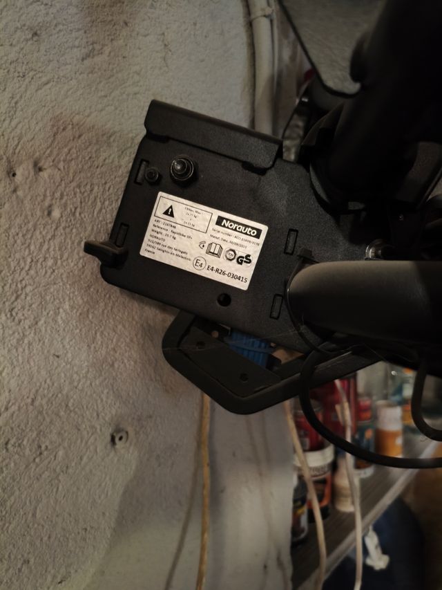 Portabicicletas con bola de enganche.