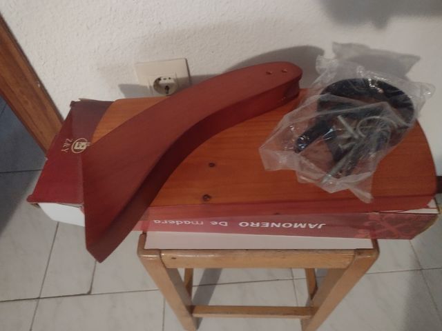 Jamonero madera 