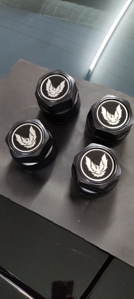 Tapacubos Pontiac Firebird Trans Am