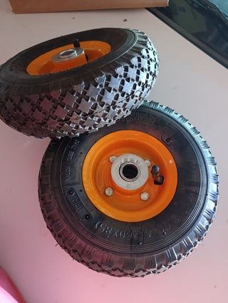 2 Ruedas 3.00-4 (260x85) nuevas