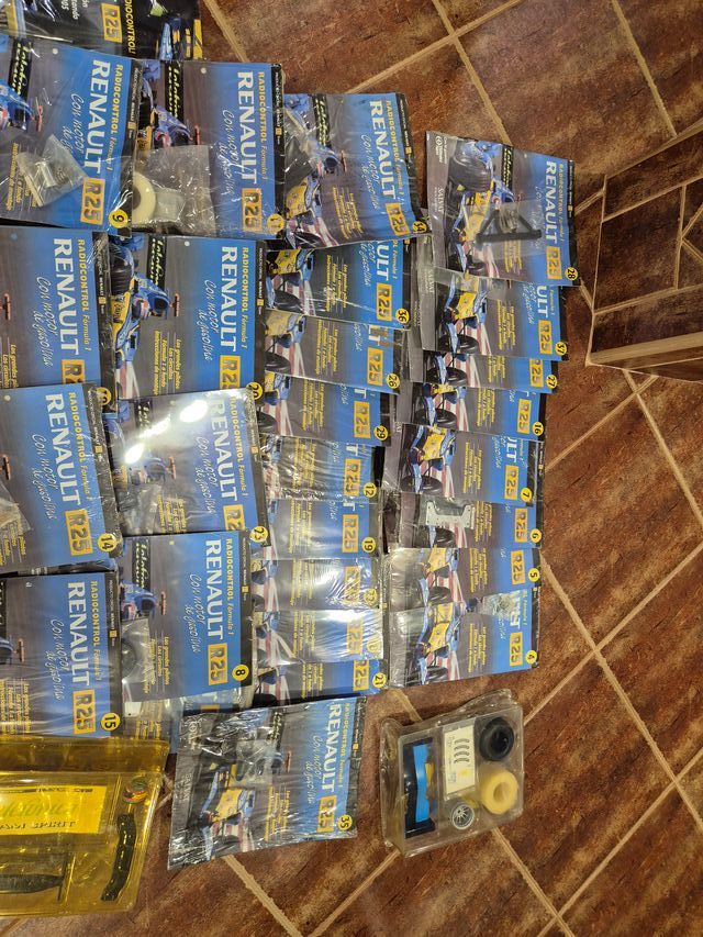 Lote piezas Renault f1 thunder tiger rc 1/10