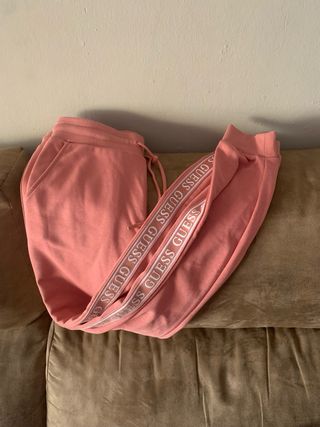 Chándal Guess rosa talla S