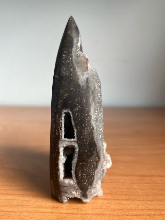 Geoda de esfalerita negra