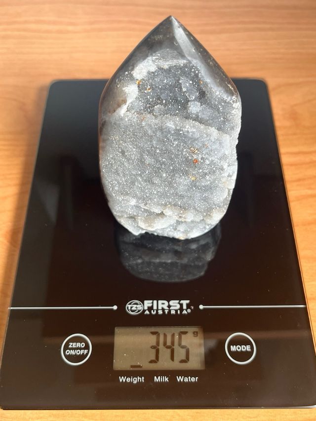 Geoda de esfalerita negra