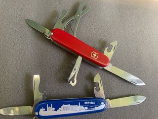 2 Canivetes Victorinox: Climber & Spartan