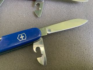 2 Canivetes Victorinox: Climber & Spartan