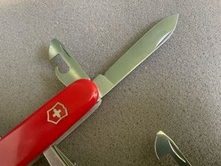 2 Canivetes Victorinox: Climber & Spartan