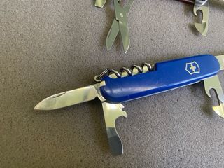 2 Canivetes Victorinox: Climber & Spartan
