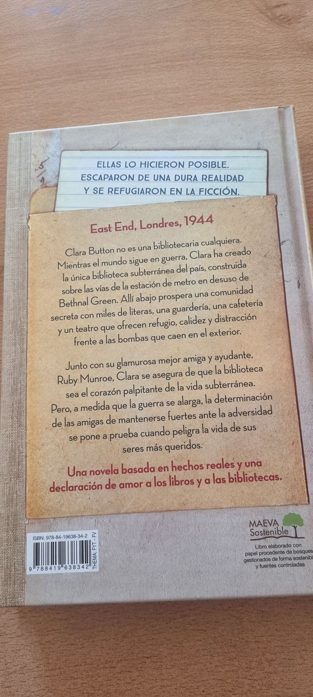 La biblioteca de las lectoras valientes: Libro ...