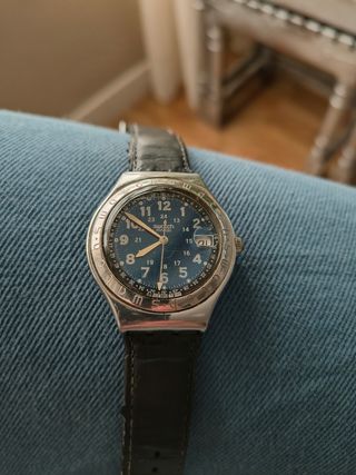 Reloj Swatch AG1993 Azul Plata
