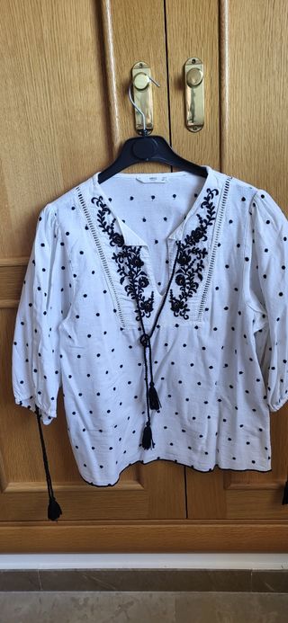 Blusa Mango 