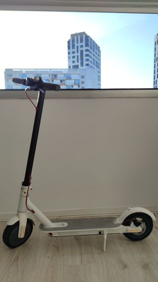Patinete eléctrico Xiaomi M365 blanco