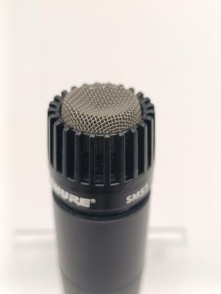 MICROFONO SURE SM57 NEGRO + FUNDA