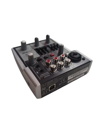 MESA MEZCLAS ANALÓGICA 5 CANALES BEHRINGER XENYX 302USB PHANTOM + CABLE