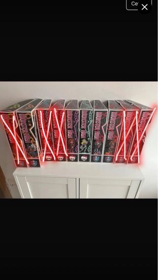 5 Cajas Monster High Creeproduction