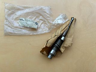 Árbol de levas BMW R27 -ORIGINAL BMW NOS NUEVO