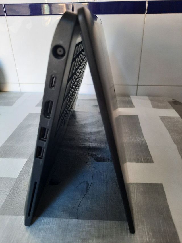 Ultrabook Dell E7490 i5/SSD 256 Gb/8GB RAM/14"